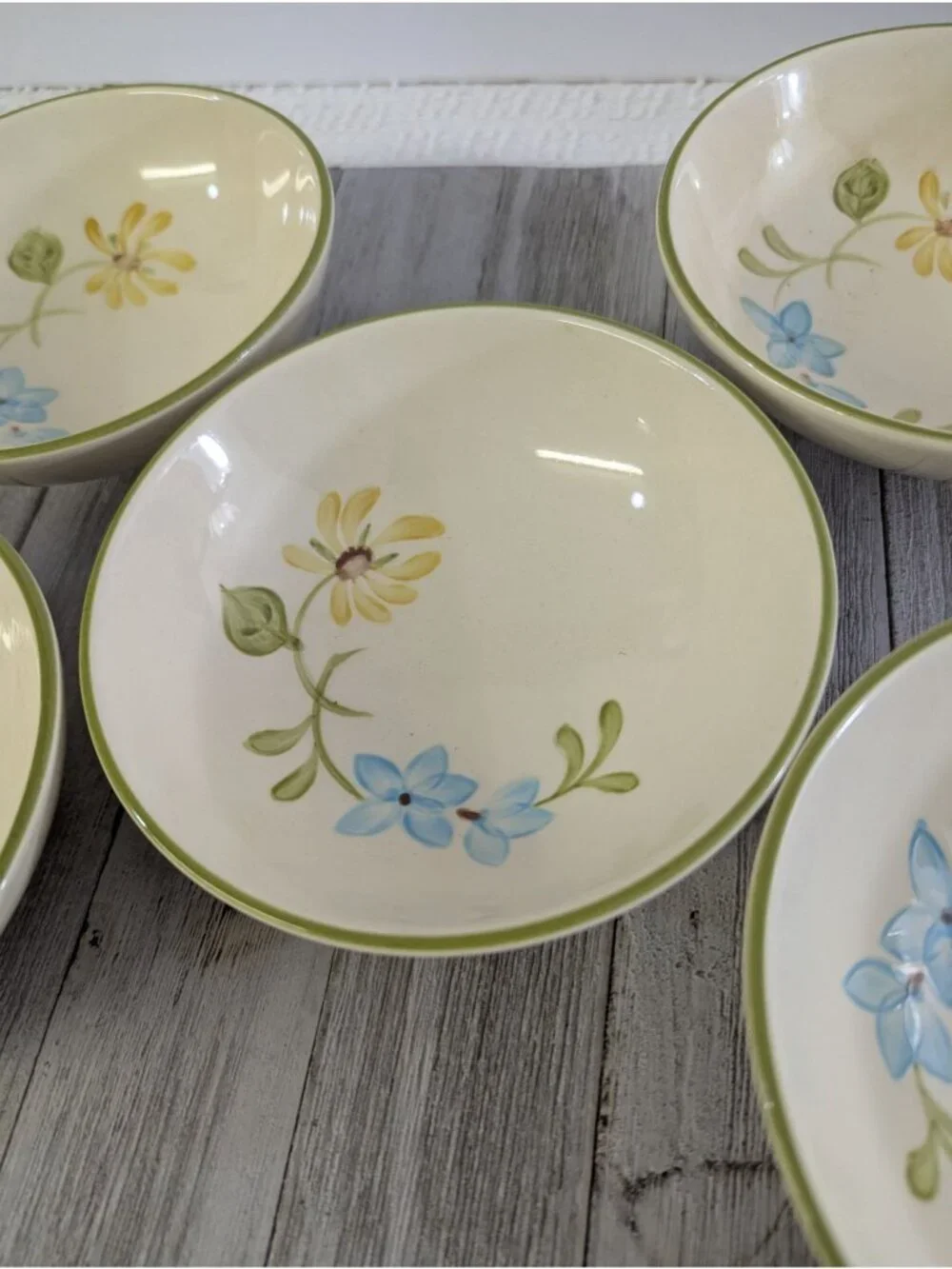 Vintage Franciscan DAISY Set of 5 Dessert Berry Bowls 5 1/8